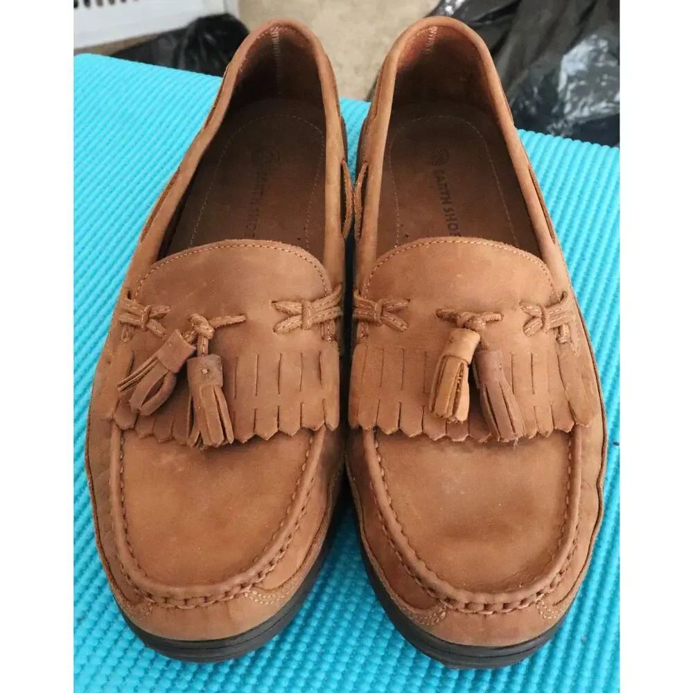 Earth Shoe Mens Tan Nubuck Leather Loafer 10D Tassel Kiltie Manning Brazil Fall